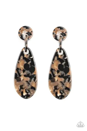 A HAUTE Commodity Black-Earrings