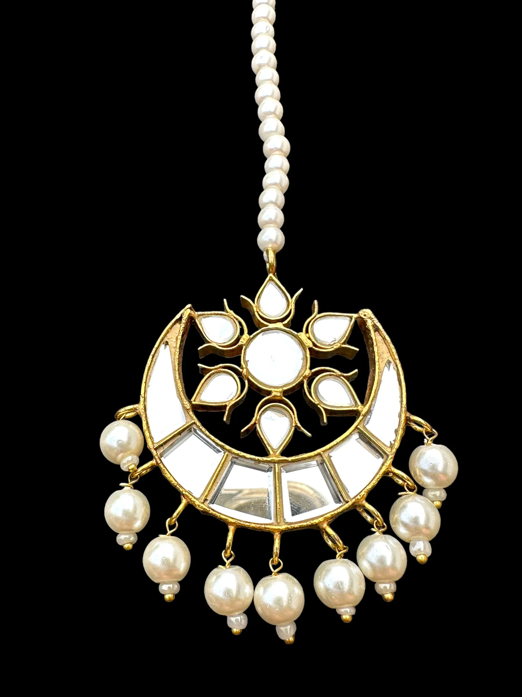 DJTK125 kundan tika with pearls ( SHIPS IN 4 WEEKS )