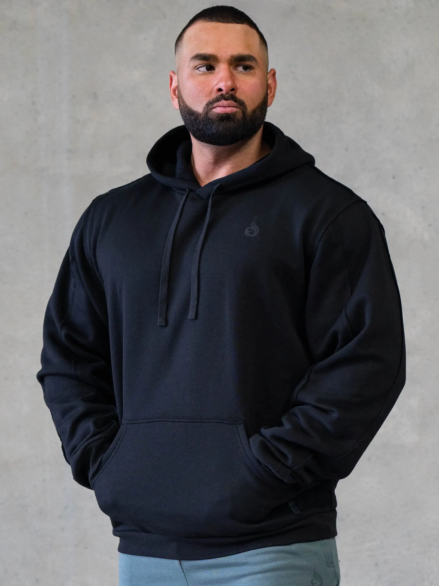 Force Pullover Hoodie - Black