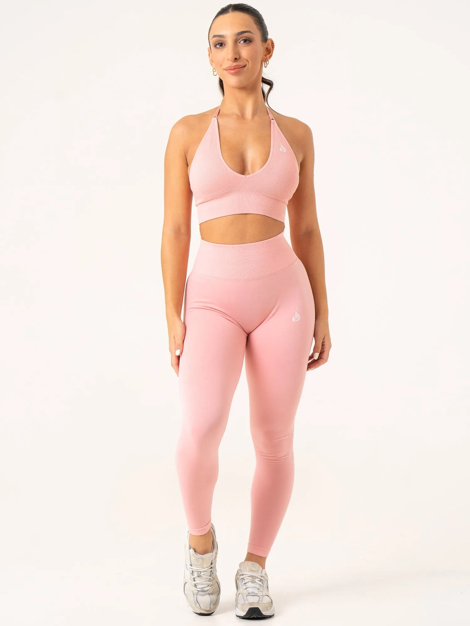 Lift Rib Seamless Halter Sports Bra - Pink