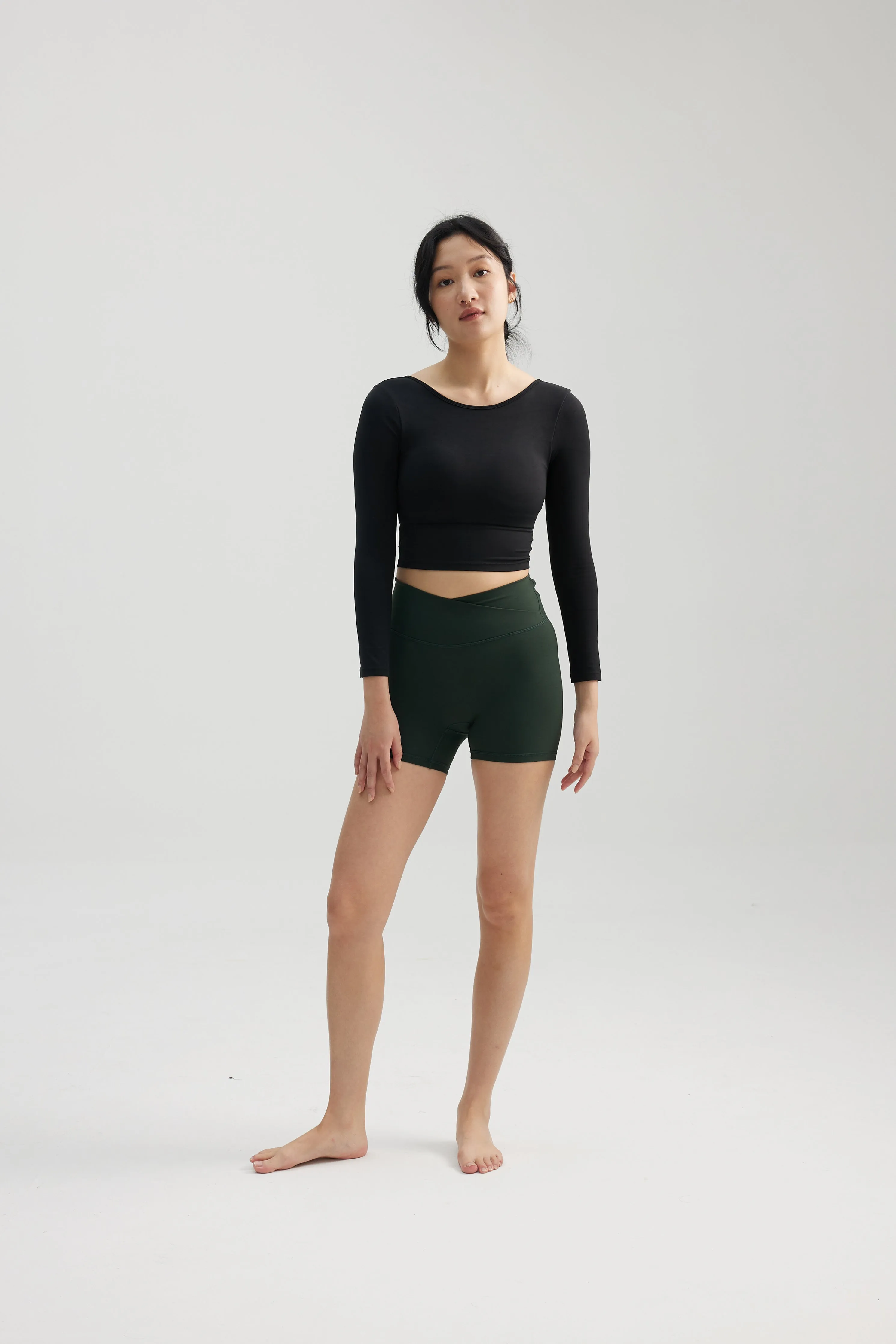 Reversible Long Sleeve Crop in Black Sesame