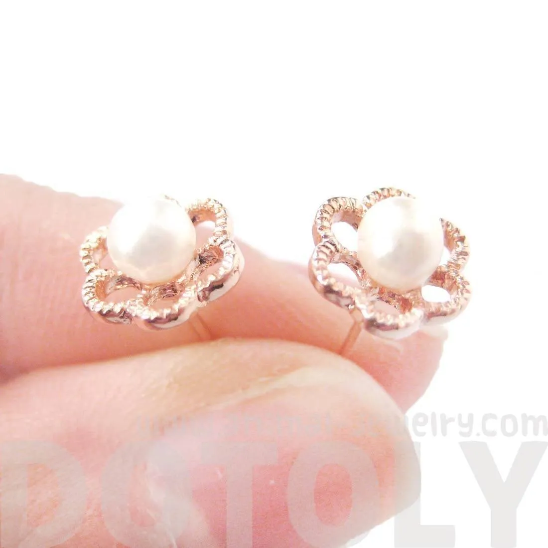 Small Floral Flower Shaped Stud Earrings in Rose Gold with Pearl Details | DOTOLY